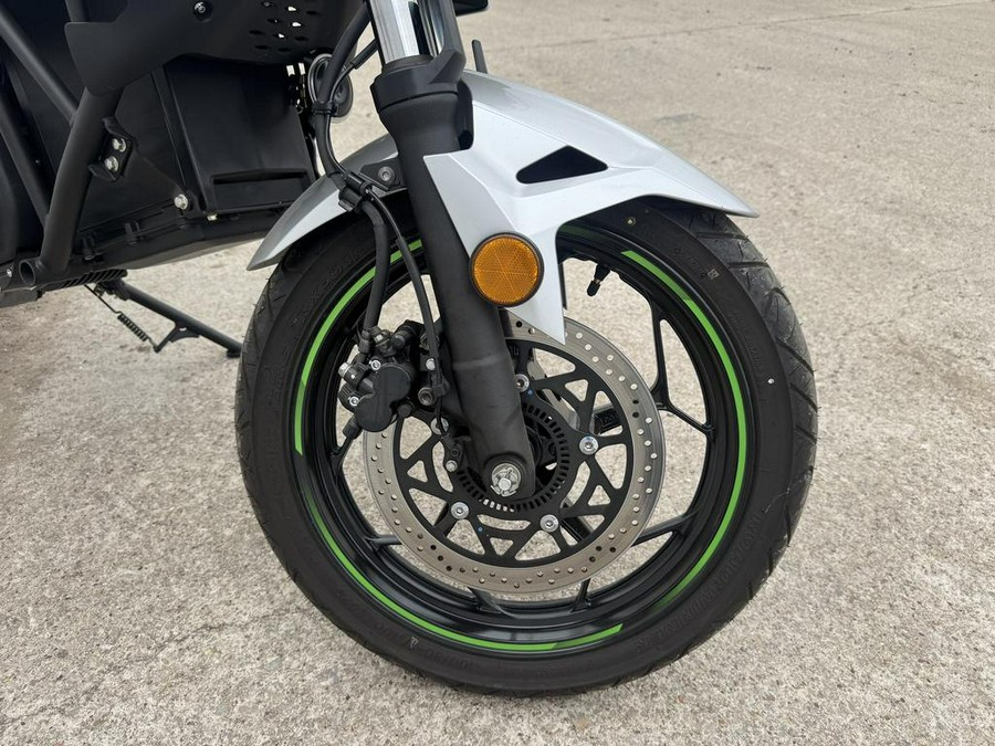 2024 Kawasaki Z e-1 ABS