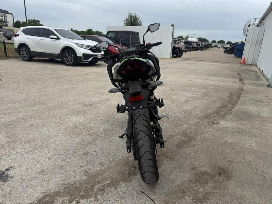 2024 Kawasaki Z e-1 ABS