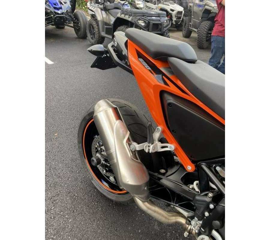 2017 KTM Duke 690