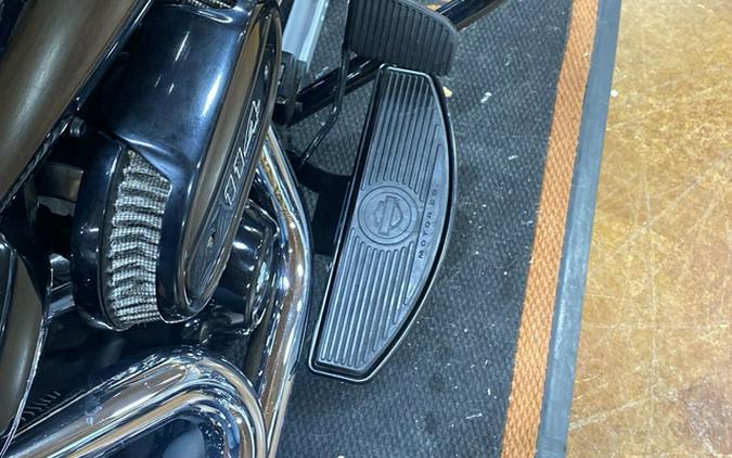 2020 Harley-Davidson FLHCS - Heritage Classic 114