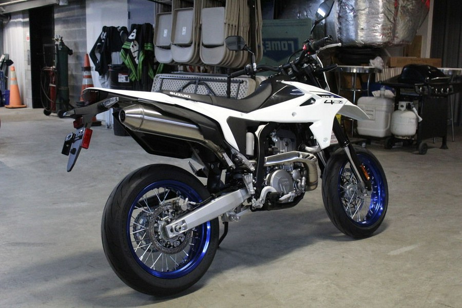 2025 Suzuki DR-Z 400SM