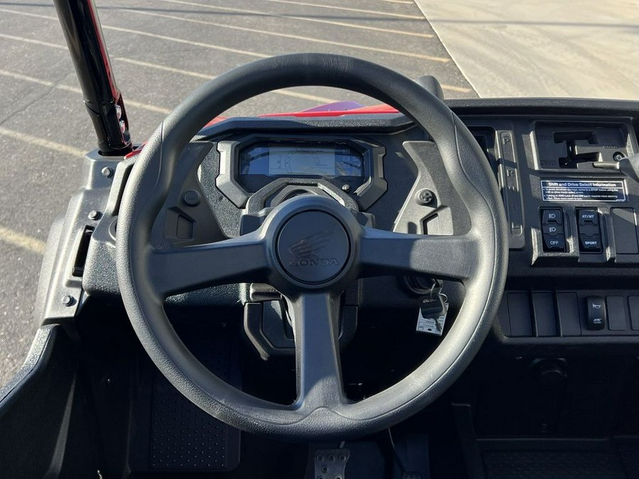 2025 Honda® Pioneer 1000