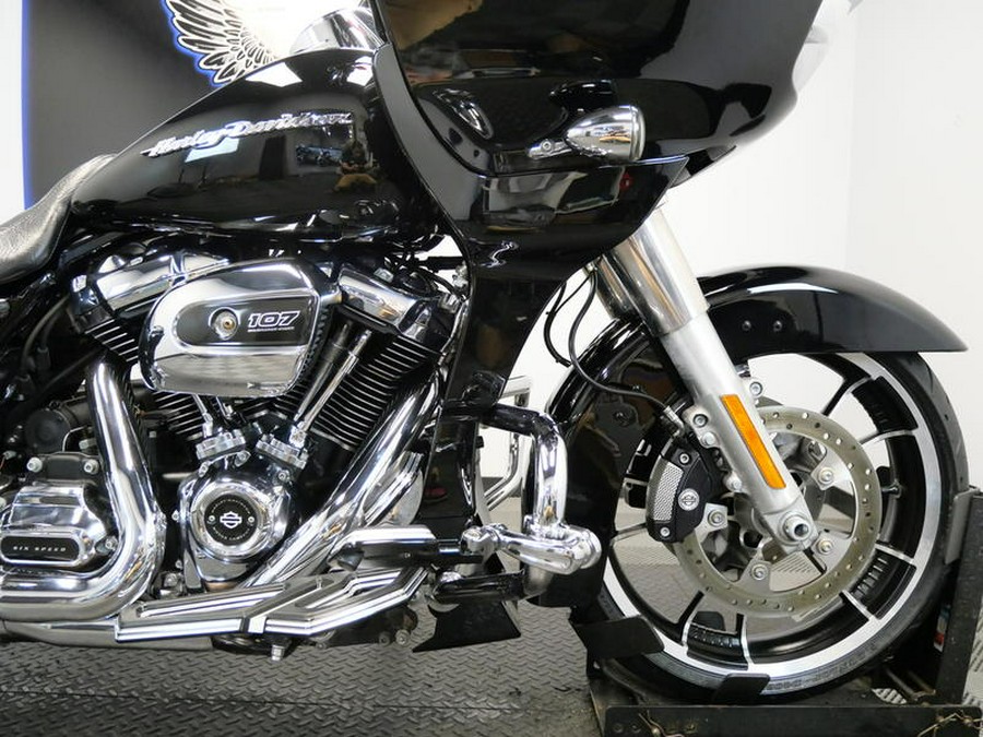 2017 Harley-Davidson® FLTRX - Road Glide®