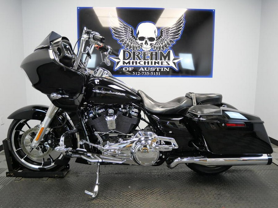 2017 Harley-Davidson® FLTRX - Road Glide®