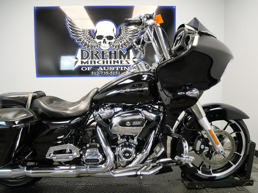 2017 Harley-Davidson® FLTRX - Road Glide®