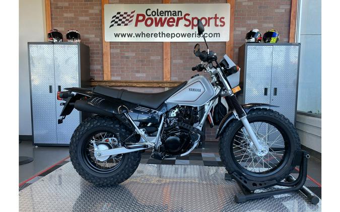 2025 Yamaha TW200