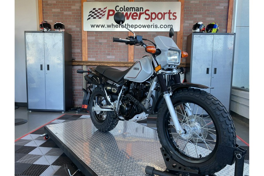 2025 Yamaha TW200