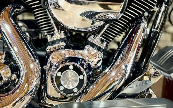 2016 FLHXS - Street Glide Special