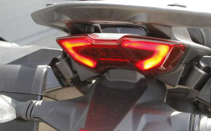 2025 Ducati Multistrada V2