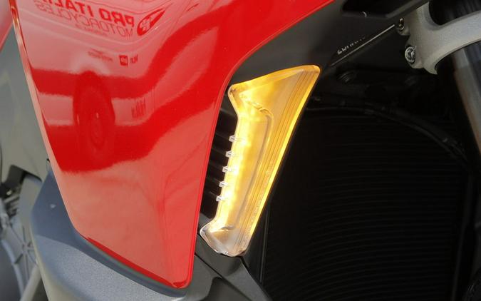 2025 Ducati Multistrada V2