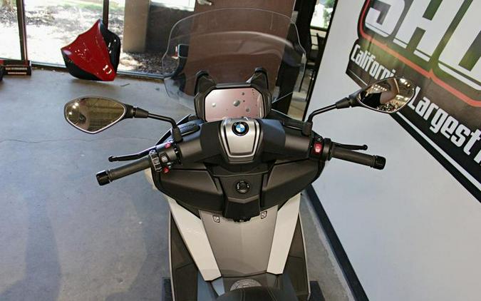 2024 BMW C 400 GT Alpine White