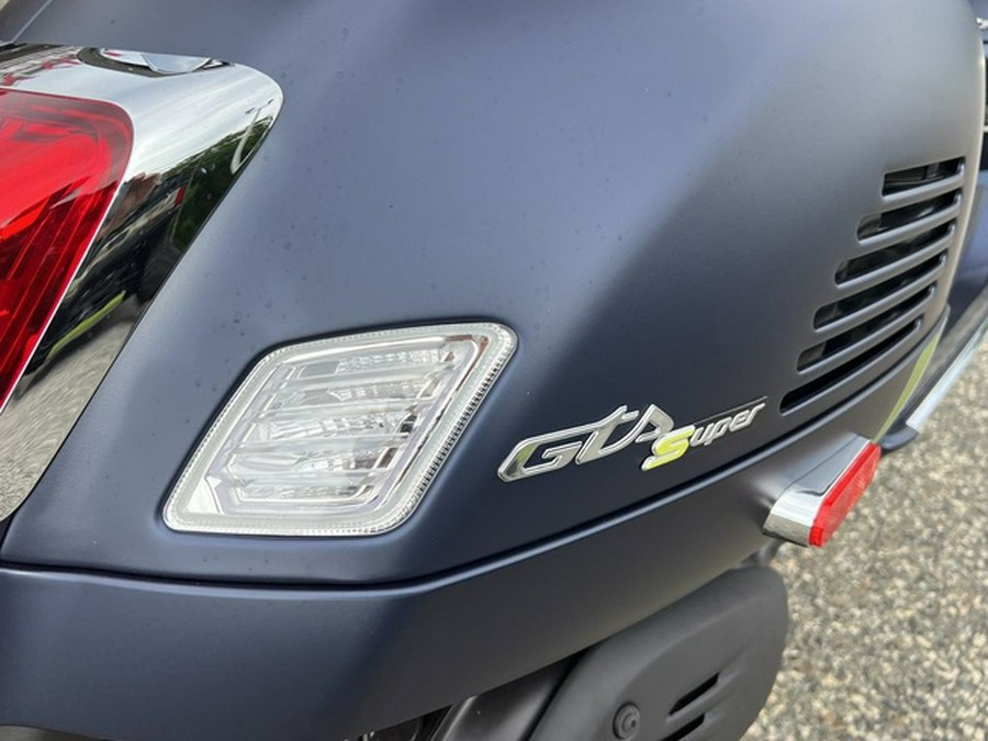 2026 Vespa GTS 310 SuperTech