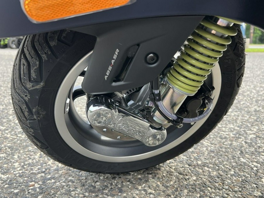 2026 Vespa GTS 310 SuperTech