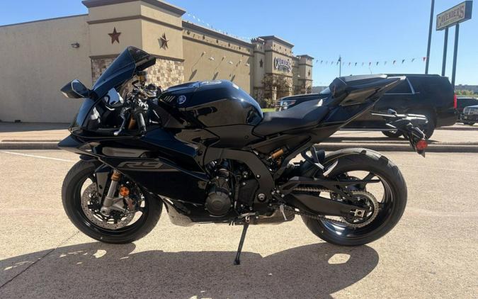 2027 Yamaha YZF R9