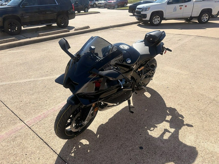 2027 Yamaha YZF R9
