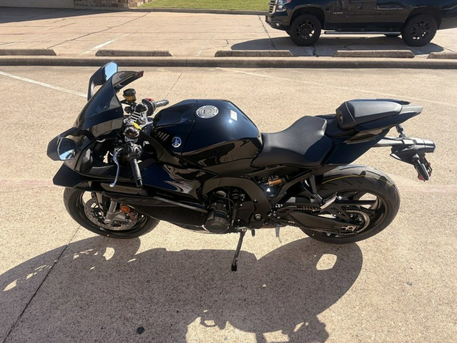 2027 Yamaha YZF R9