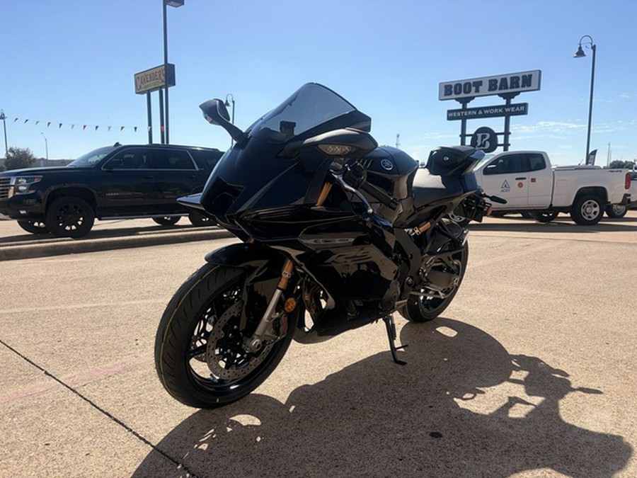 2027 Yamaha YZF R9