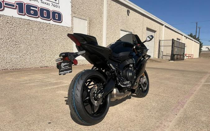 2027 Yamaha YZF R9
