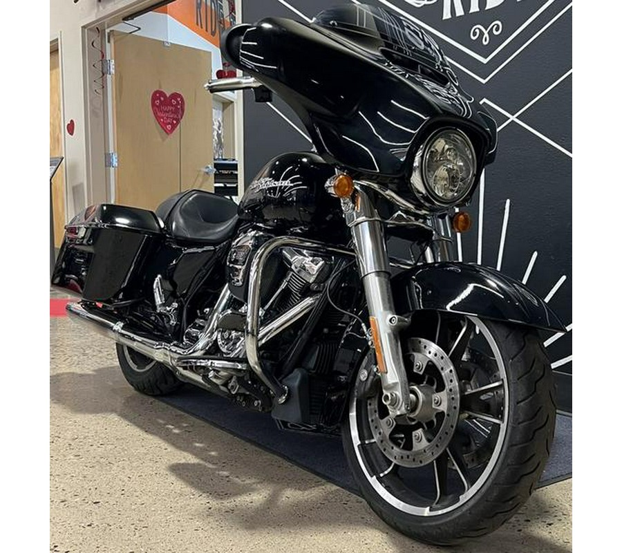 2020 Harley-Davidson® FLHX - Street Glide®