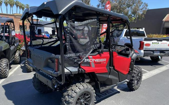 2024 Honda® Pioneer 1000-5 Deluxe