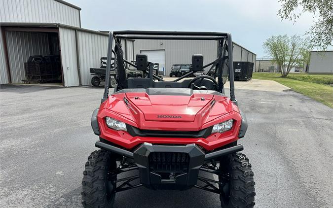 2024 Honda Pioneer 1000 Deluxe