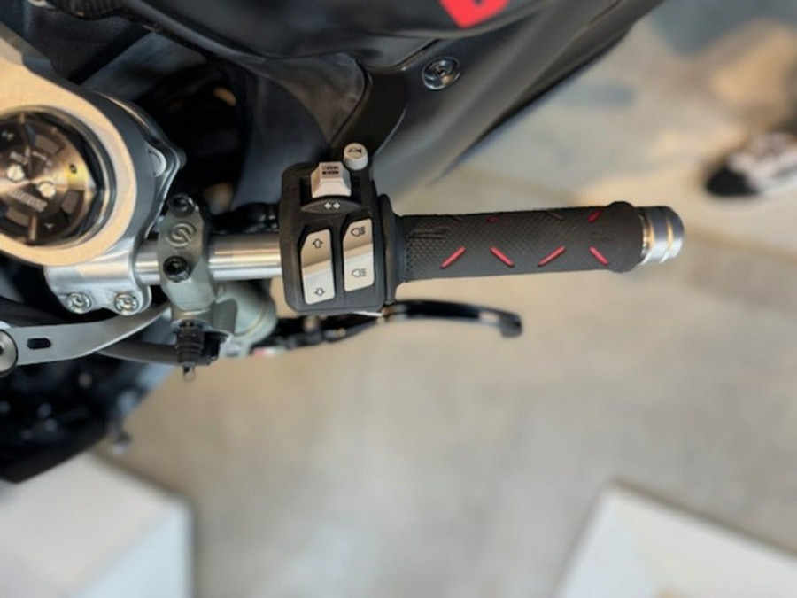 2025 DUCATI Panigale V2