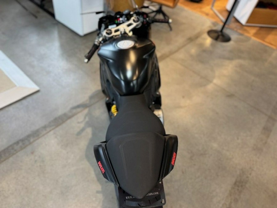 2025 DUCATI Panigale V2
