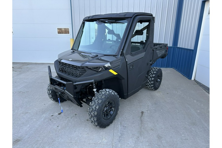 2026 Polaris Ranger 1000 Premium Cab & Heat