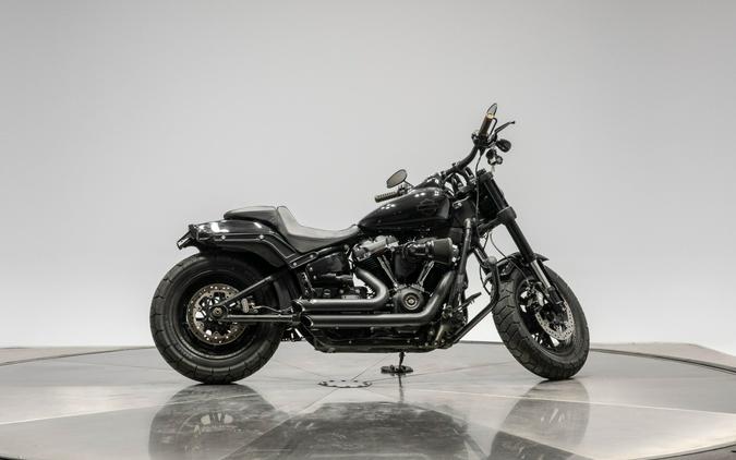 2019 Harley-Davidson FXFBS Softail Fat Bob 114 in Vivid Black