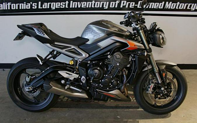 2024 Triumph Street Triple 765 RS Silver Ice
