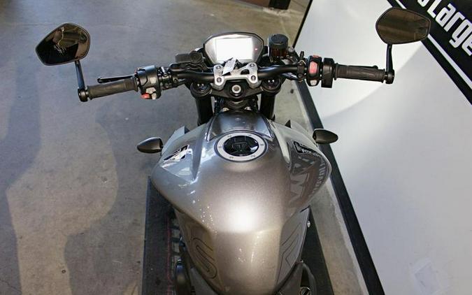 2024 Triumph Street Triple 765 RS Silver Ice