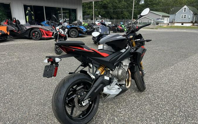 2026 Aprilia Tuono 660 Factory