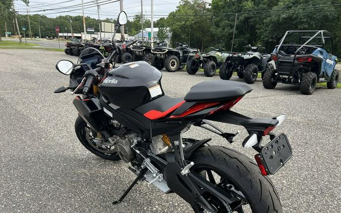 2026 Aprilia Tuono 660 Factory