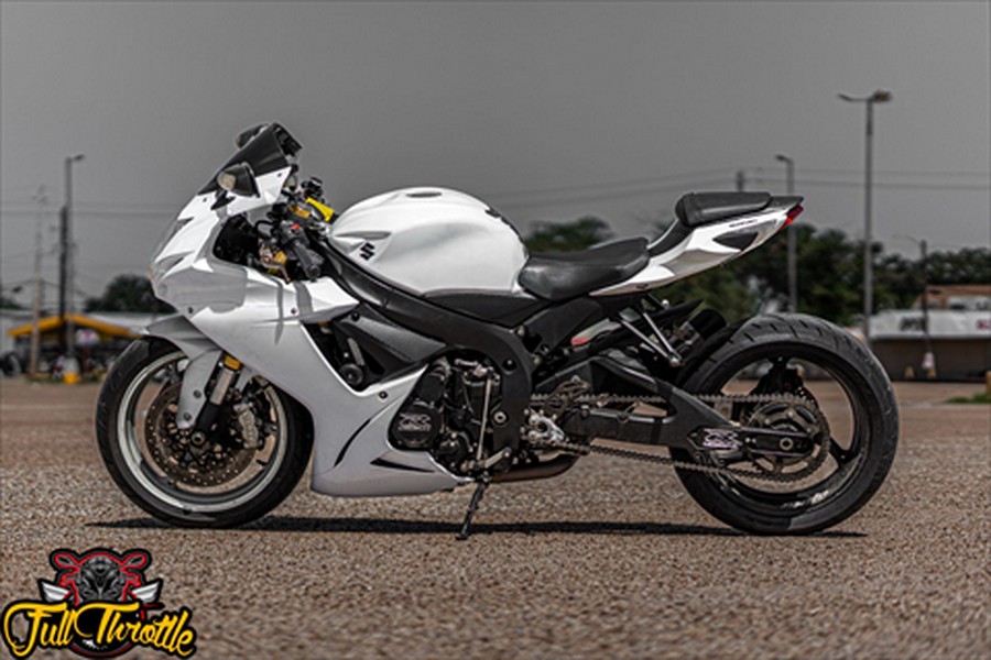 2013 Suzuki GSX-R600™