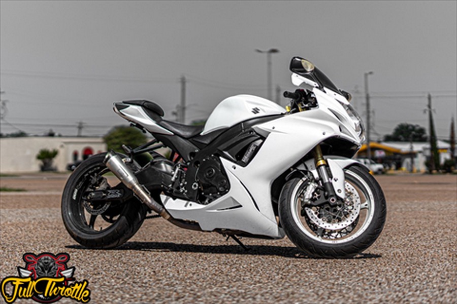 2013 Suzuki GSX-R600™