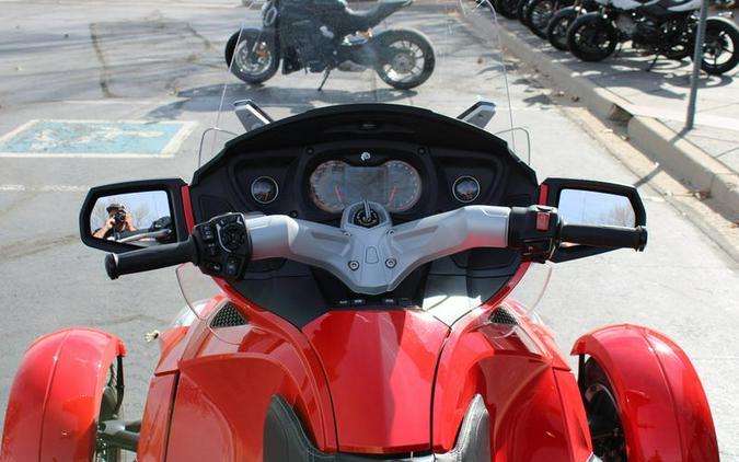 2012 Can-Am® Spyder® RT SM5