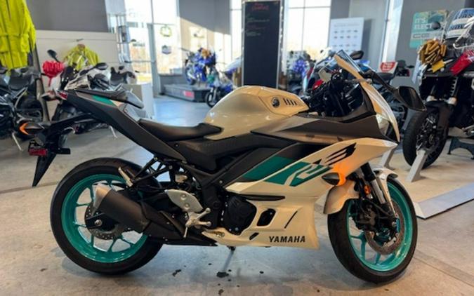 2024 Yamaha YZF R3
