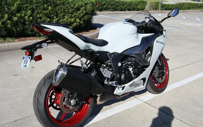 2025 Kawasaki Ninja ZX-6R