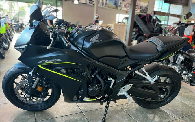 2026 Honda CBR650R E-Clutch