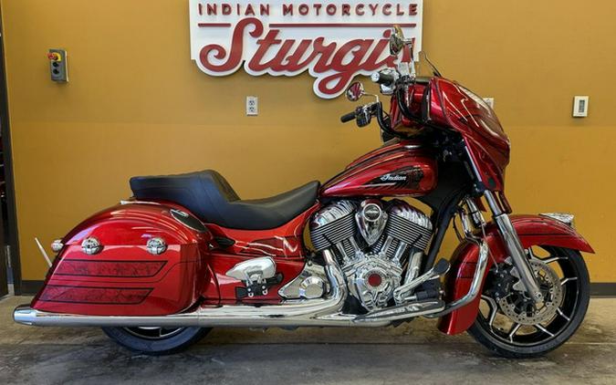2017 Indian Chieftain Elite Fireglow Red Candy W/ Marble Acce