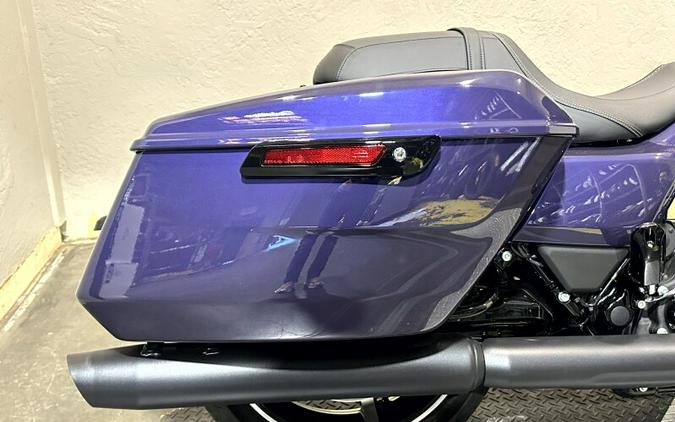 Harley-Davidson® Street Glide® 2026 Purple Abyss Black Trim