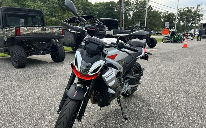 2026 Aprilia Tuono 457