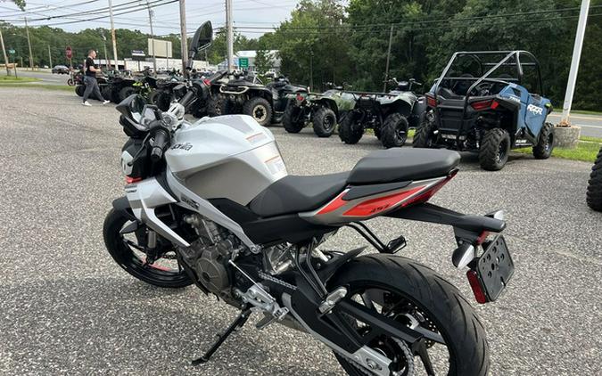 2026 Aprilia Tuono 457