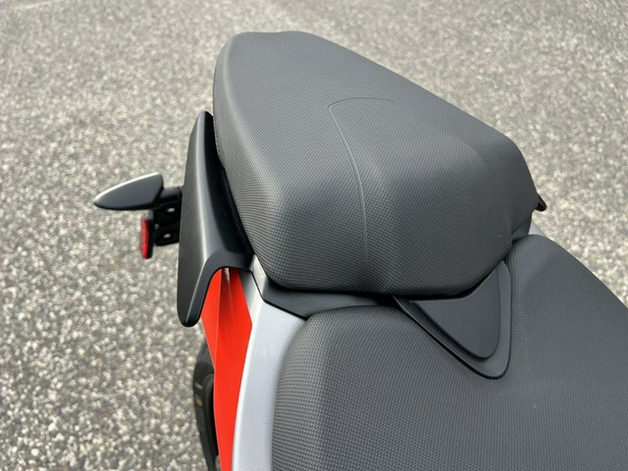 2026 Aprilia Tuono 457