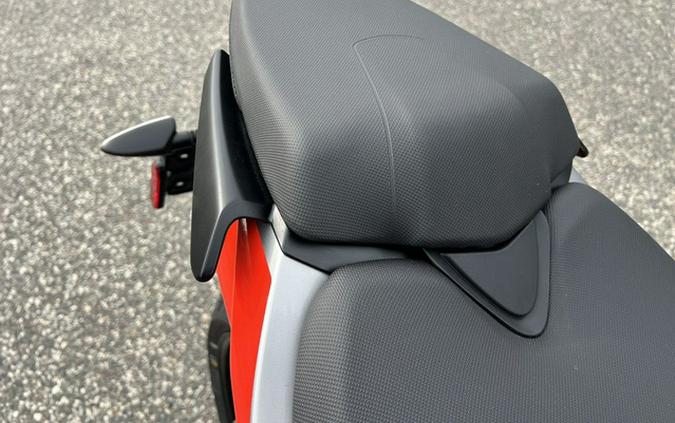 2026 Aprilia Tuono 457