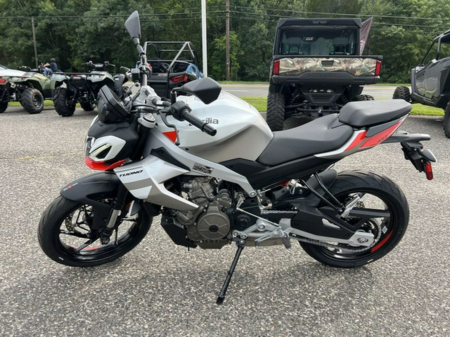 2026 Aprilia Tuono 457