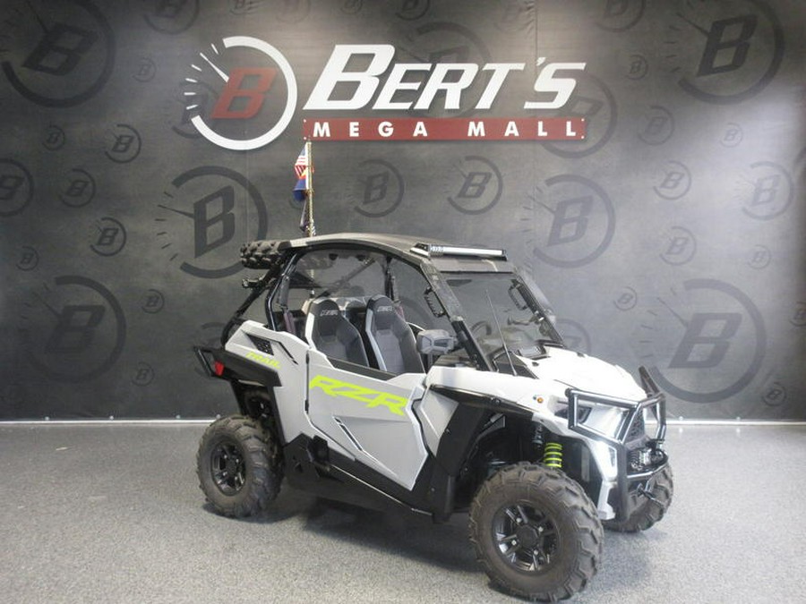 2022 Polaris® RZR TRAIL ULT - GHOST GRAY Ultimate