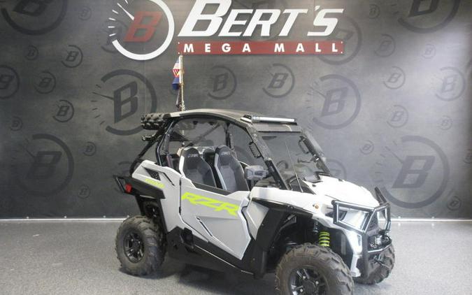 2022 Polaris® RZR TRAIL ULT - GHOST GRAY Ultimate