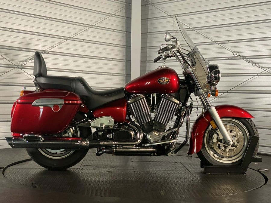 2005 Victory Motorcycles® Touring Cruiser