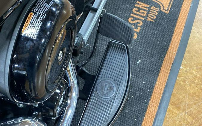 2018 Harley-Davidson FLHC - Softail Heritage Classic